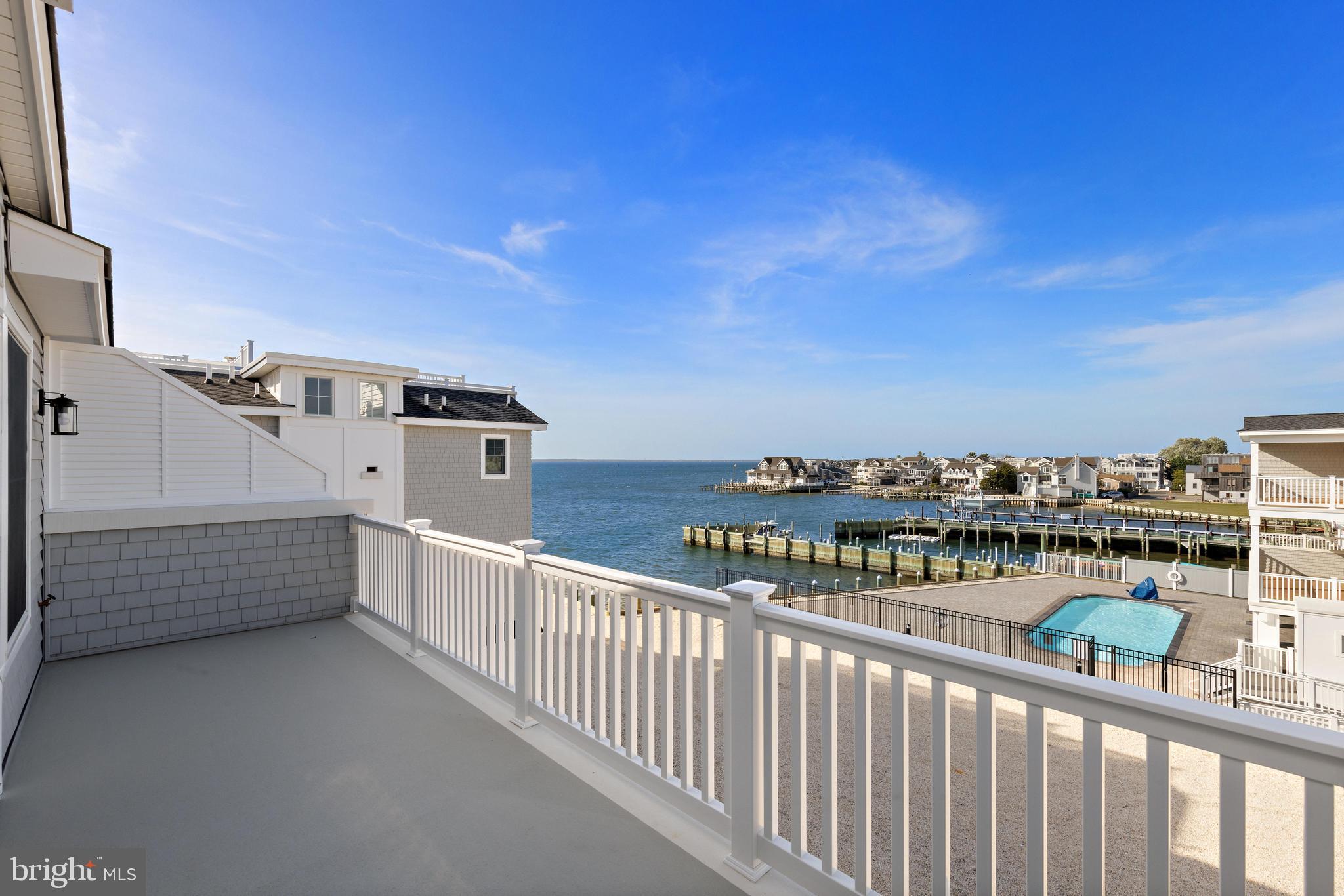 2600 LONG BEACH BOULEVARD 8