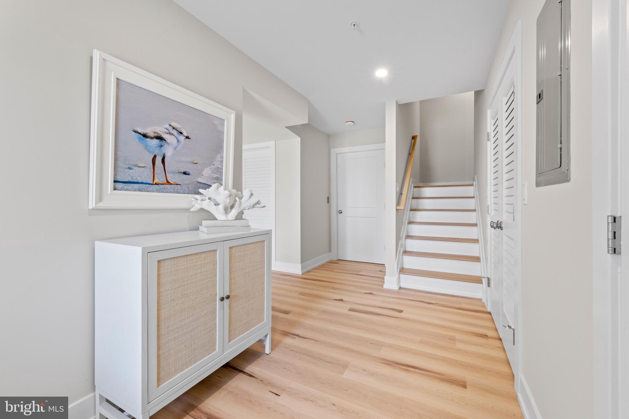 2600 LONG BEACH BOULEVARD 8