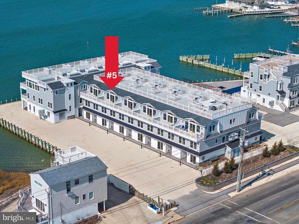 2600 LONG BEACH BOULEVARD 5
