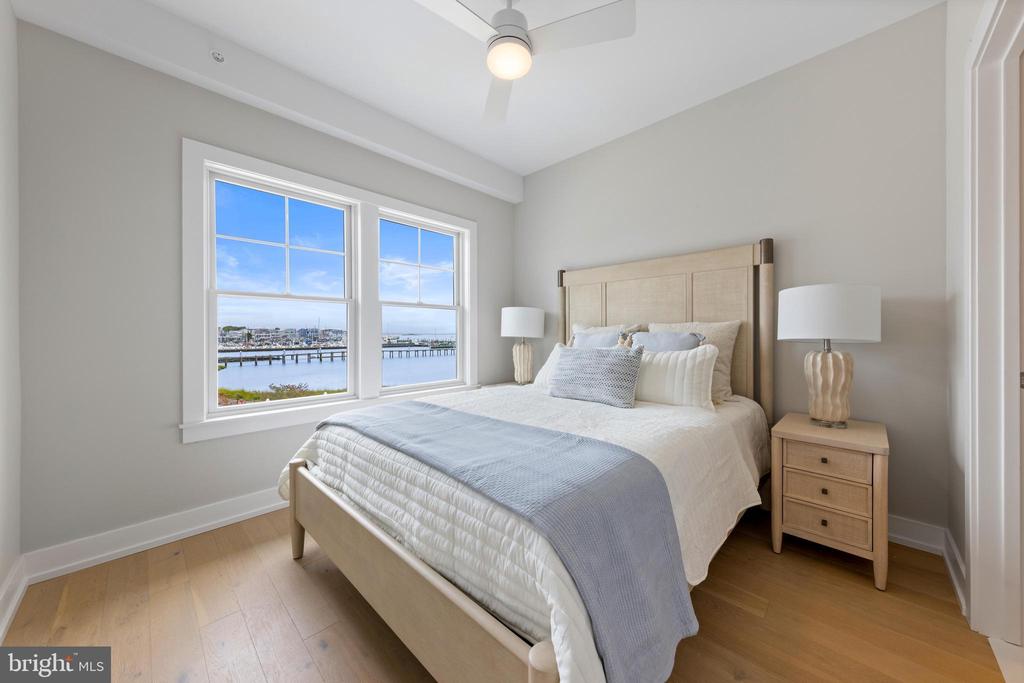 2600 LONG BEACH BOULEVARD 3