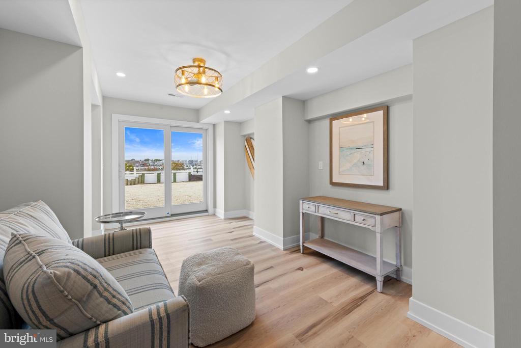 2600 LONG BEACH BOULEVARD 3