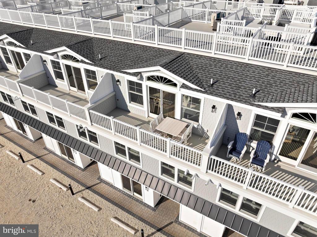 2600 LONG BEACH BOULEVARD 3