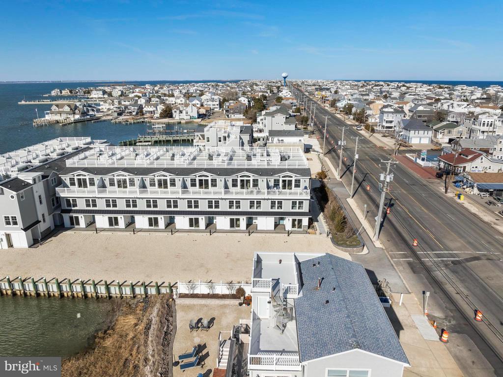 2600 LONG BEACH BOULEVARD 3