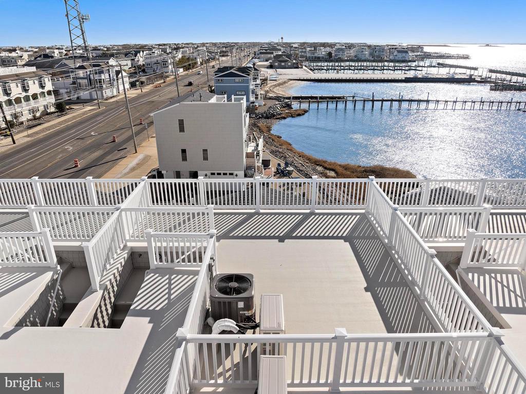 2600 LONG BEACH BOULEVARD 3