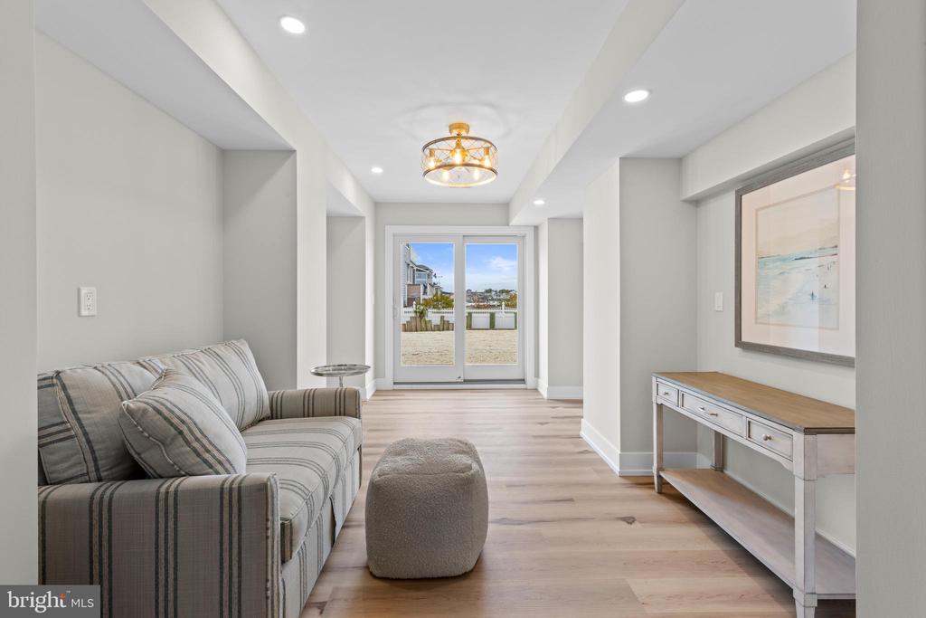 2600 LONG BEACH BOULEVARD 3