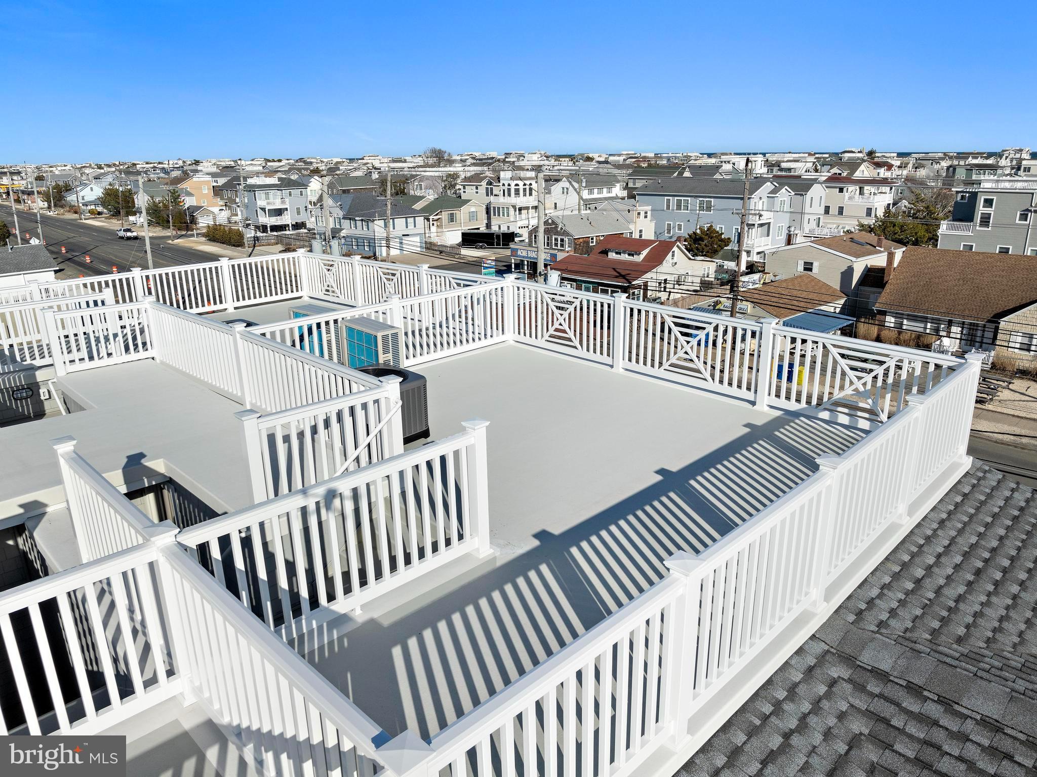 2600 LONG BEACH BOULEVARD 12