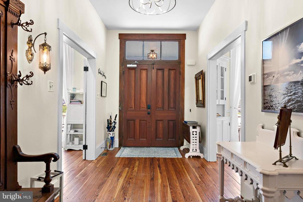 123 CORAL STREET