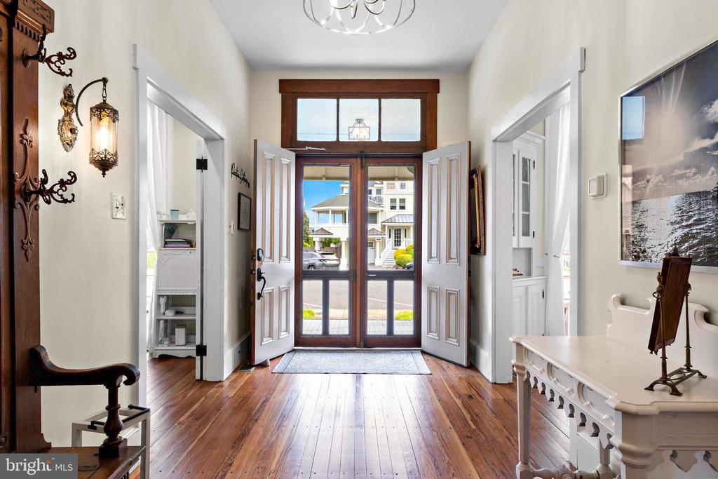 123 CORAL STREET