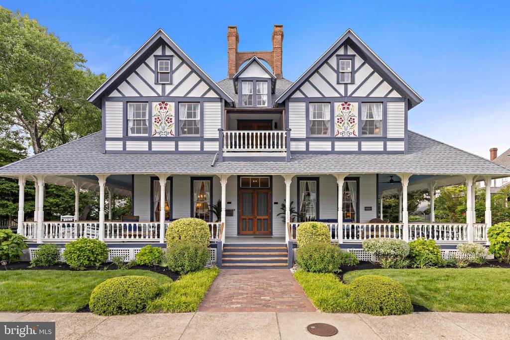 123 CORAL STREET