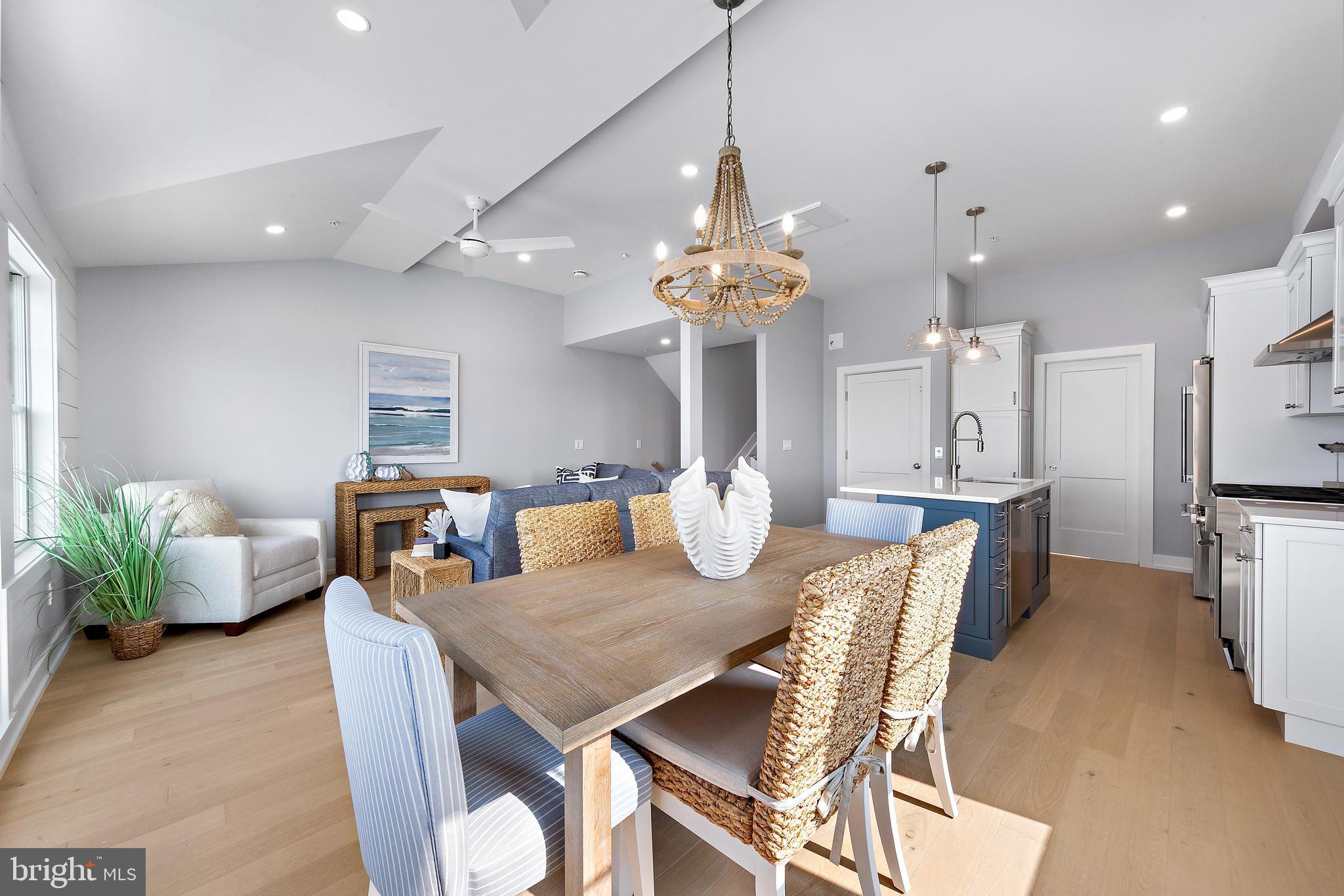 2600 LONG BEACH BOULEVARD 6