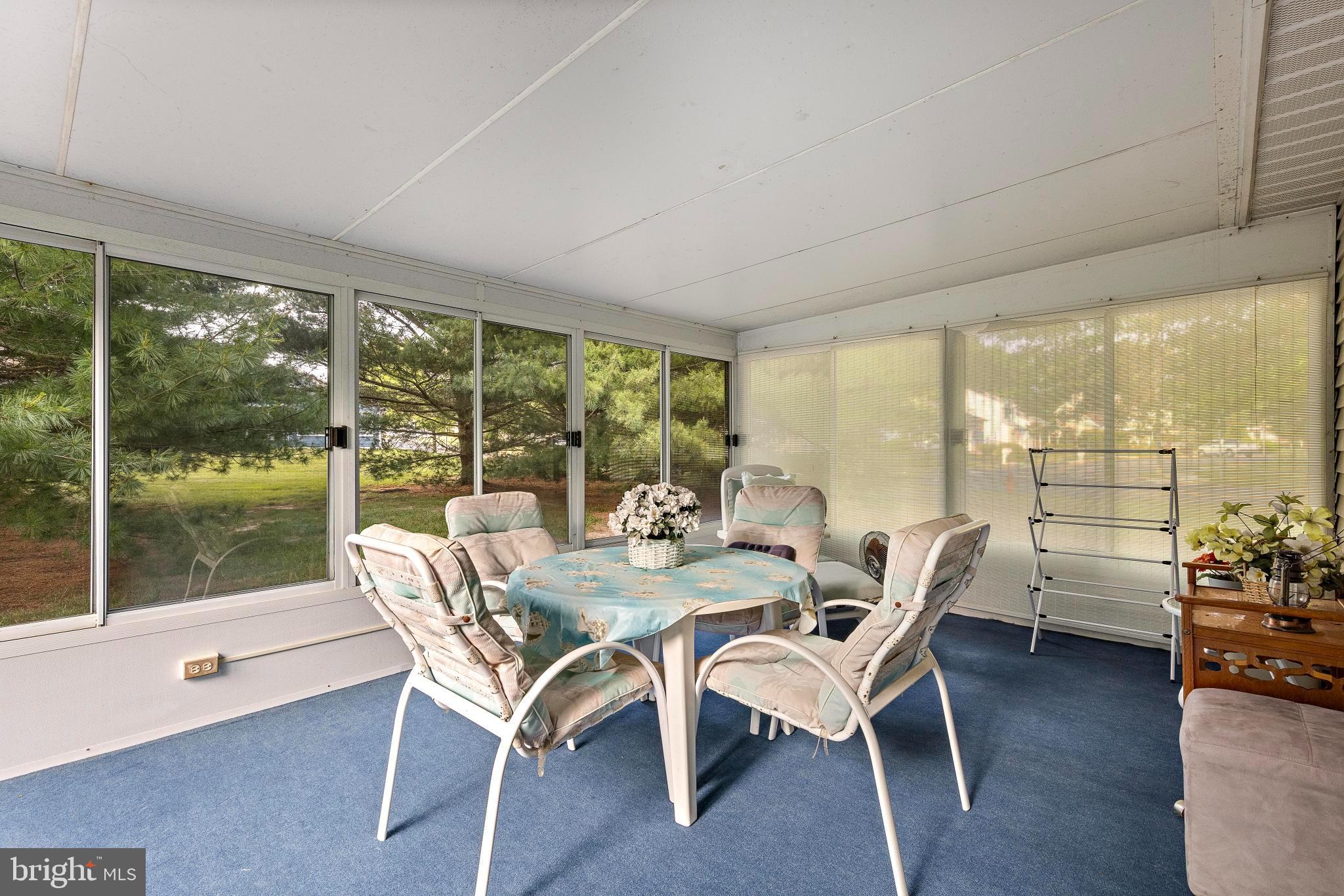 2 COTTONWOOD DRIVE