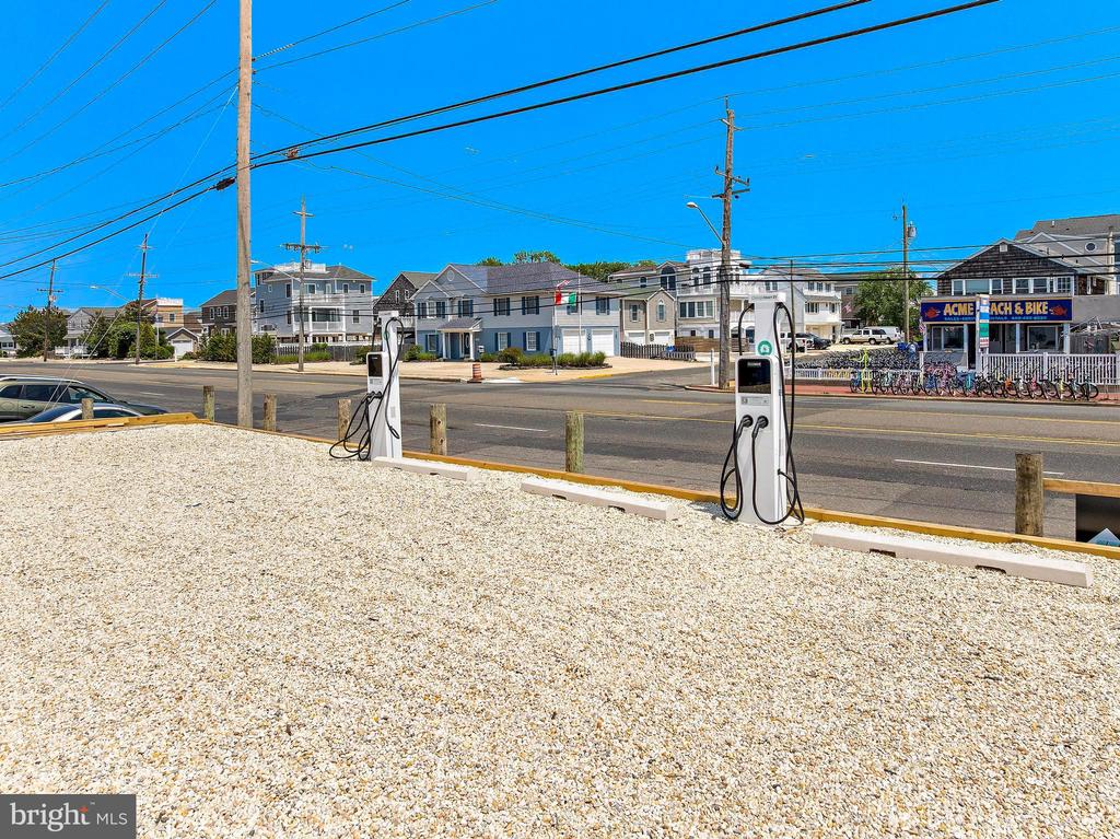 2600 LONG BEACH BOULEVARD 19