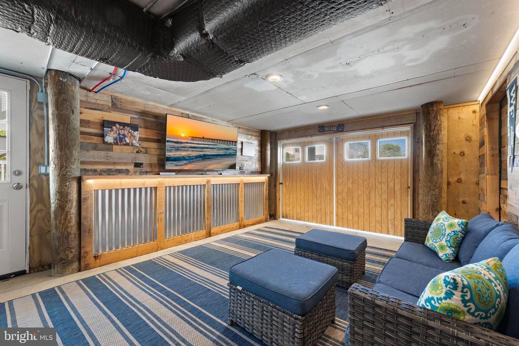 12 W COHASSET ROAD