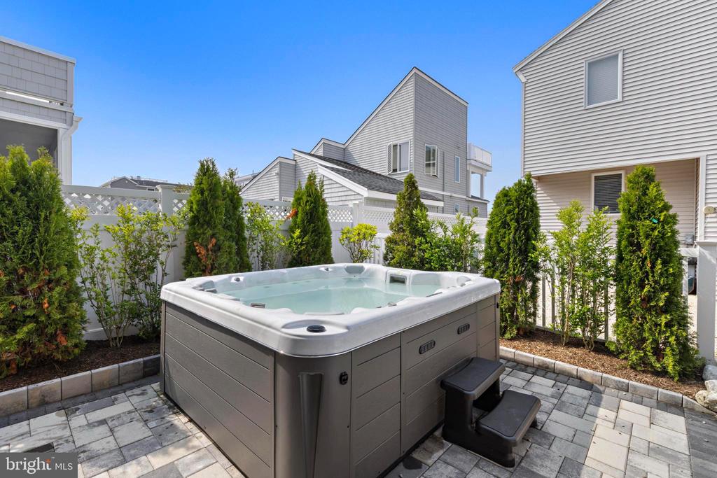 12 W COHASSET ROAD