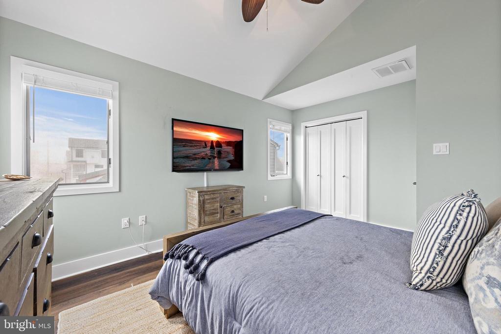 12 W COHASSET ROAD
