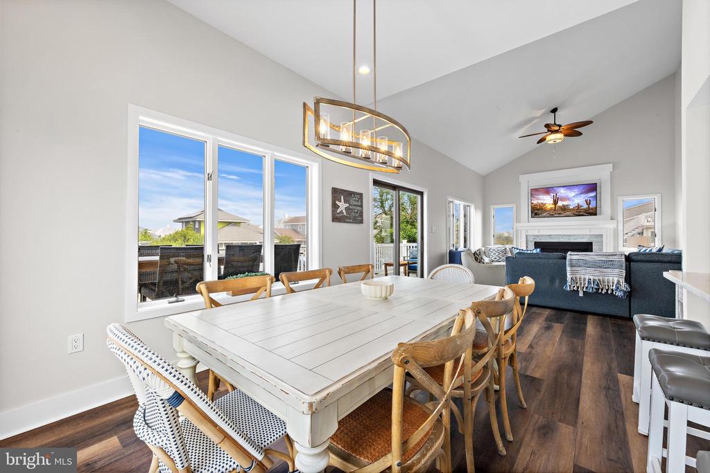 12 W COHASSET ROAD