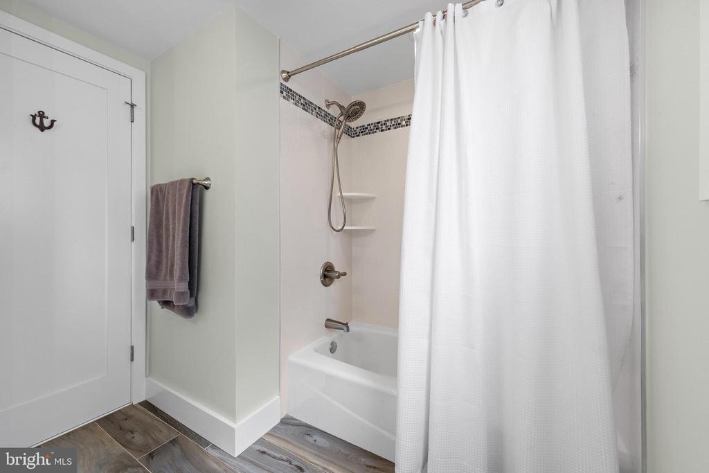 12 W COHASSET ROAD