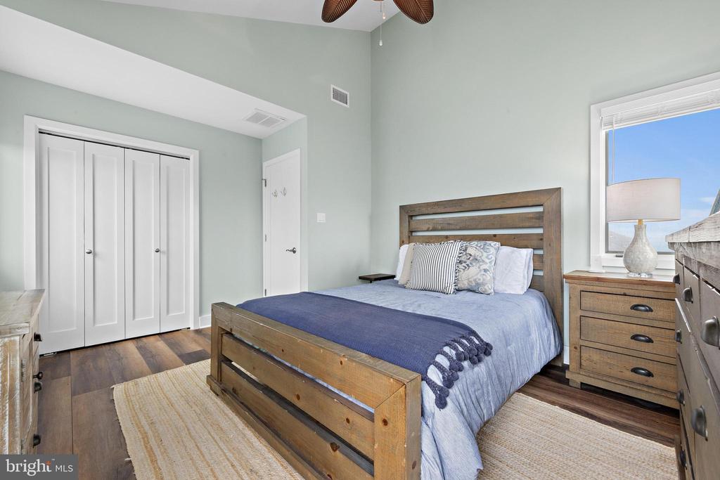 12 W COHASSET ROAD