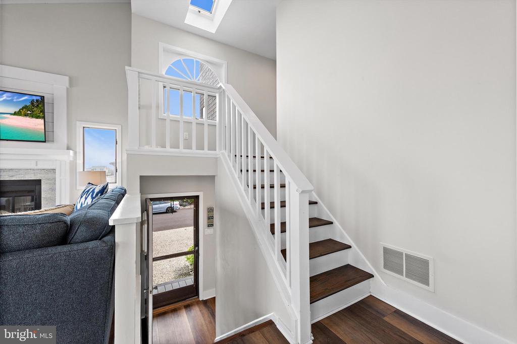 12 W COHASSET ROAD