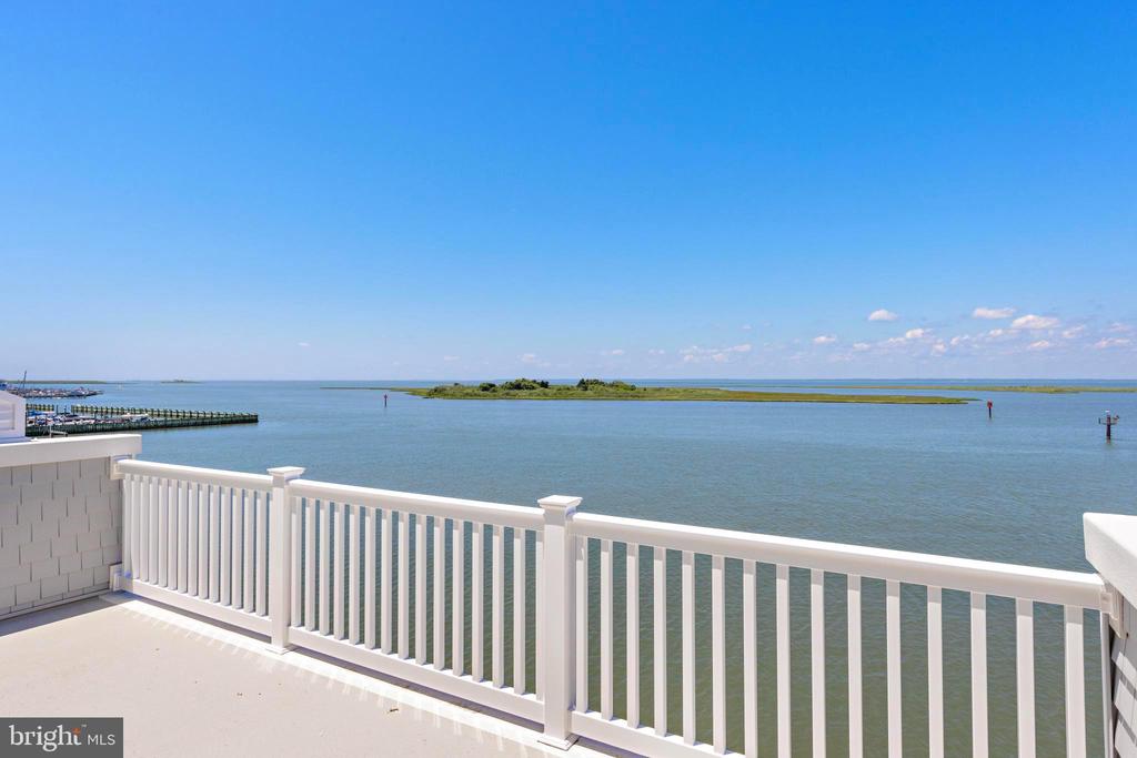 2600 LONG BEACH BOULEVARD 14