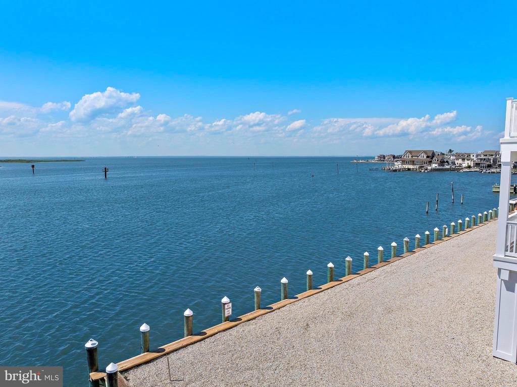 2600 LONG BEACH BOULEVARD 14