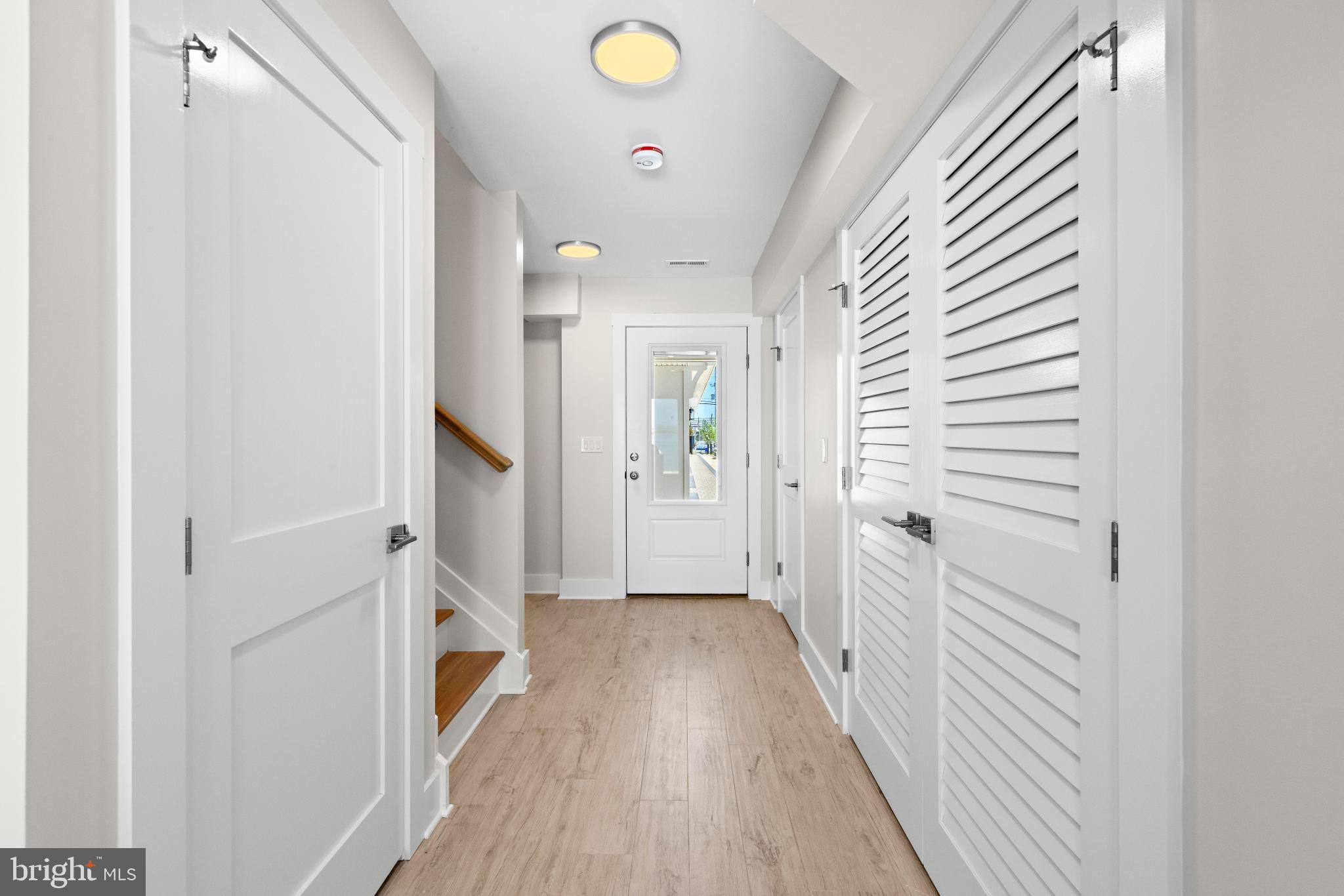 2600 LONG BEACH BOULEVARD 14