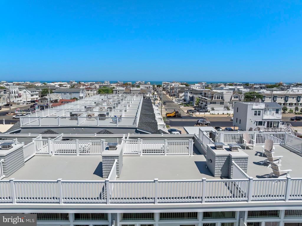 2600 LONG BEACH BOULEVARD 14