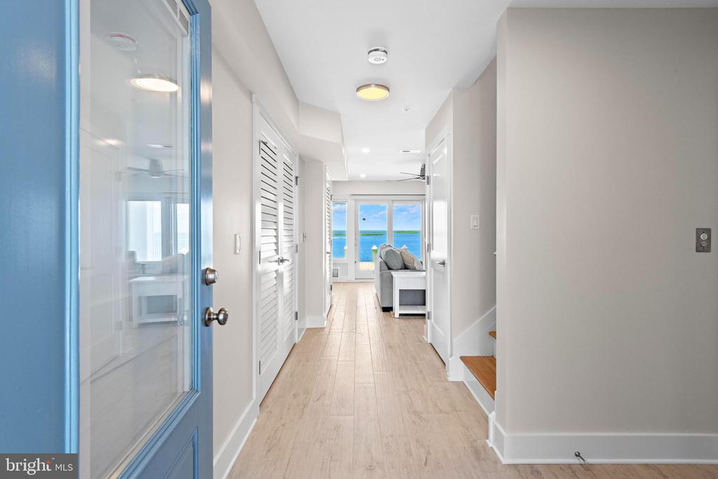2600 LONG BEACH BOULEVARD 14