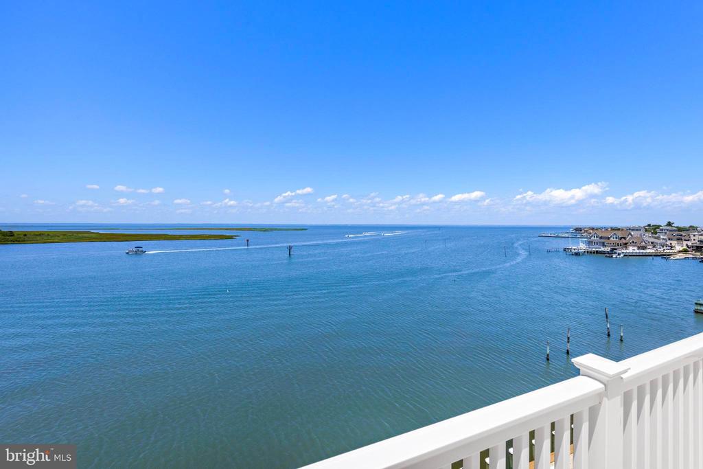 2600 LONG BEACH BOULEVARD 14
