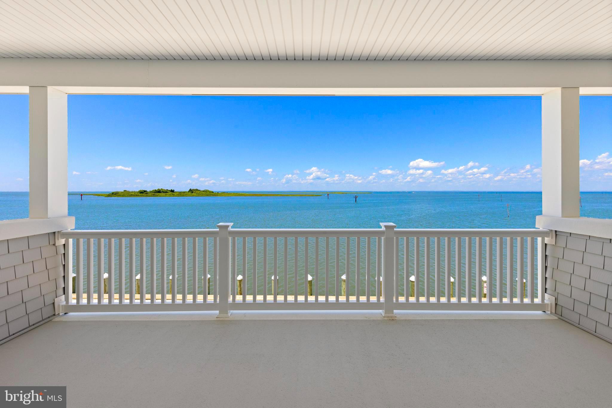 2600 LONG BEACH BOULEVARD 14
