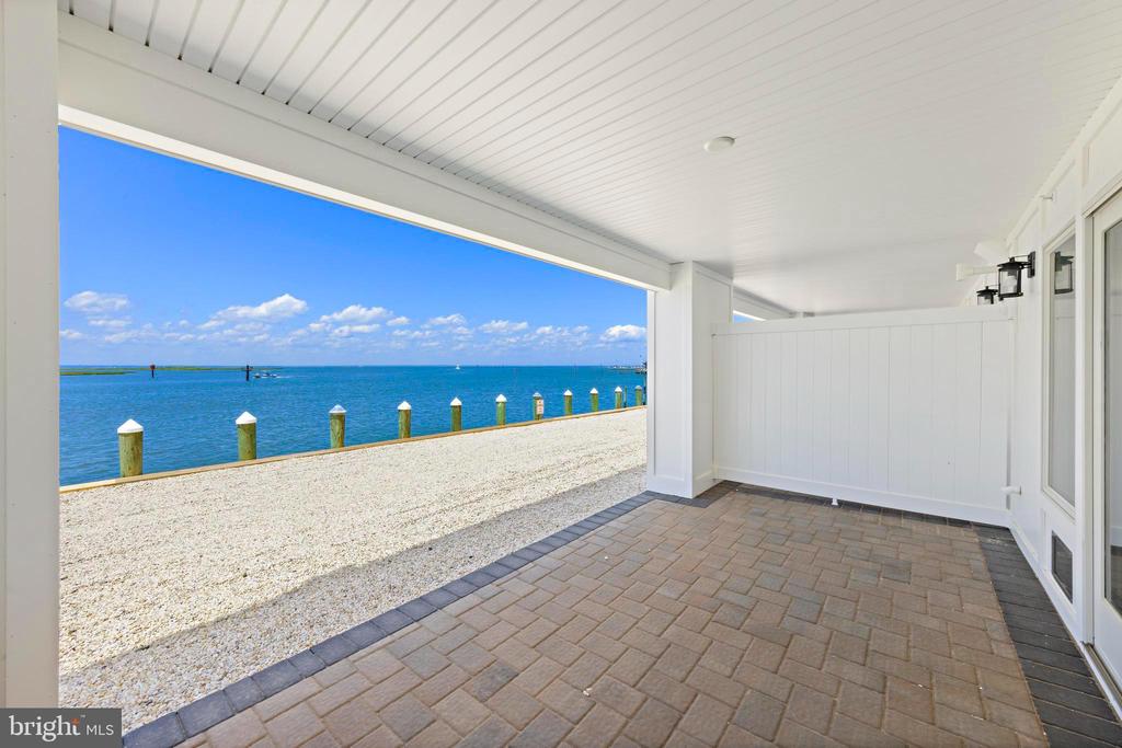 2600 LONG BEACH BOULEVARD 14