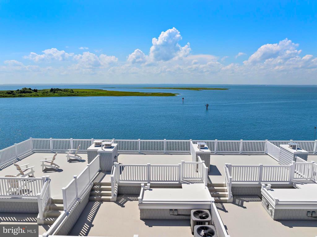 2600 LONG BEACH BOULEVARD 14
