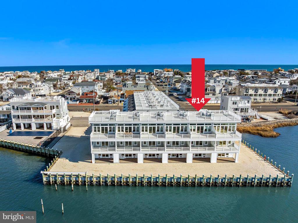 2600 LONG BEACH BOULEVARD 14