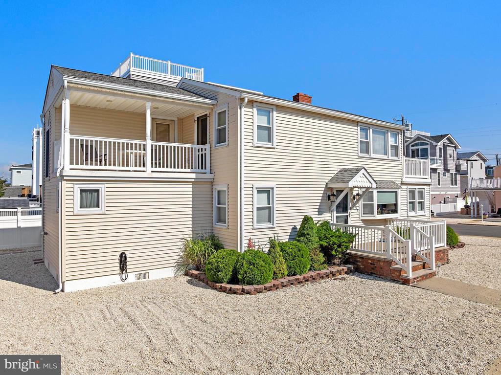 8200 BEACH AVENUE