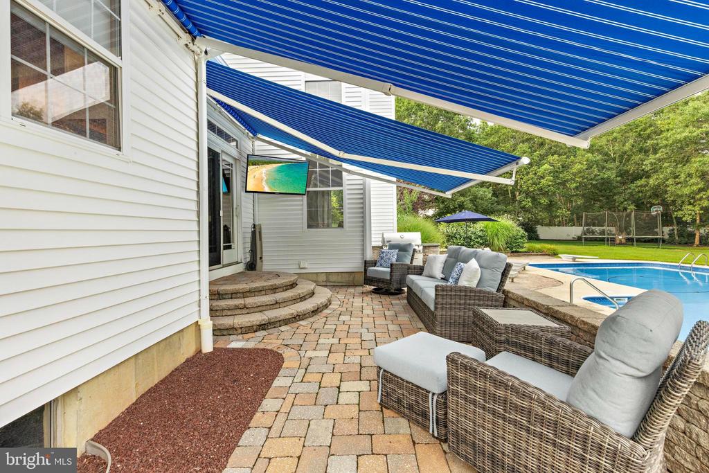 14 POPLAR STREET