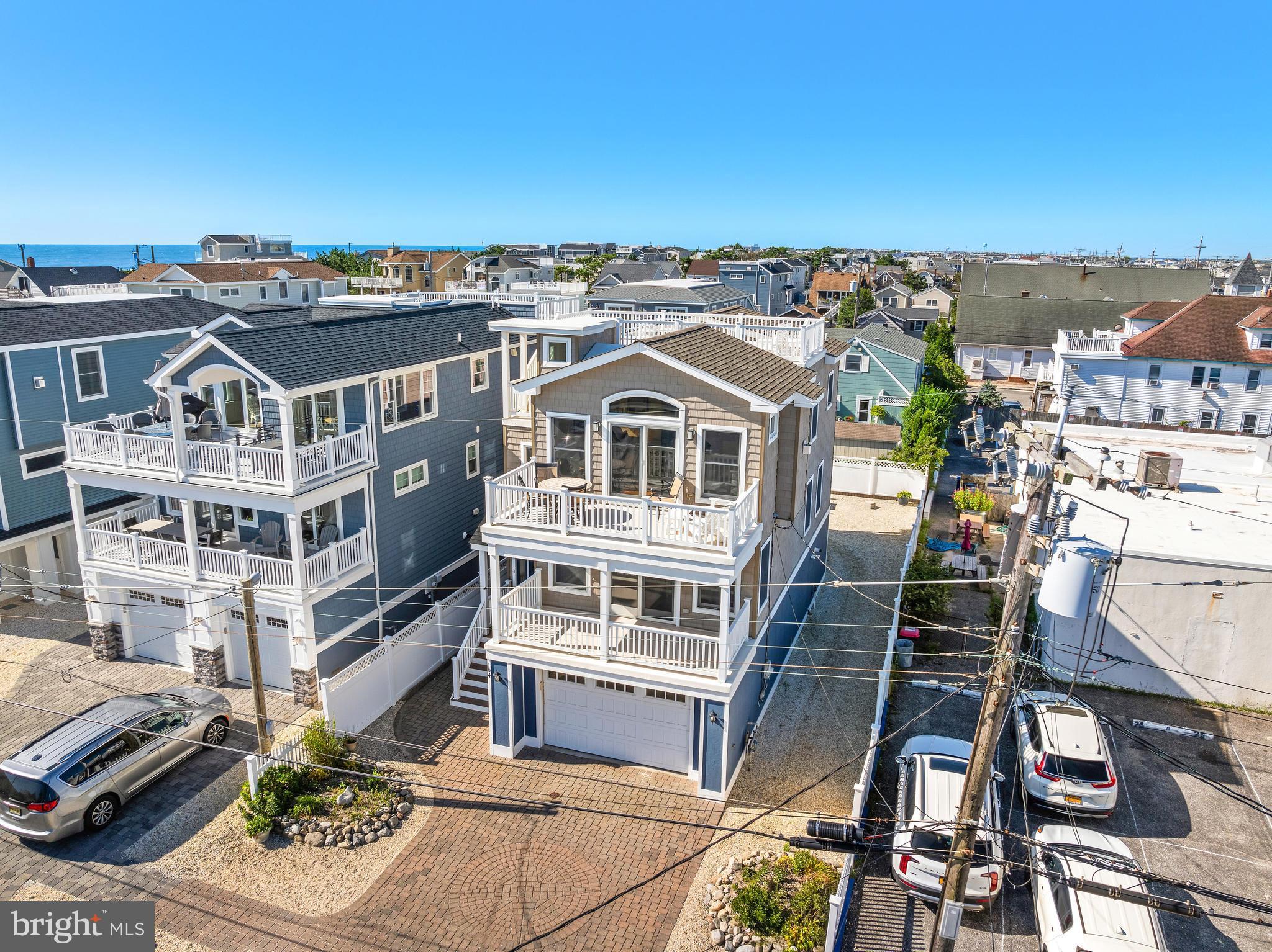 104 E 18TH STREET