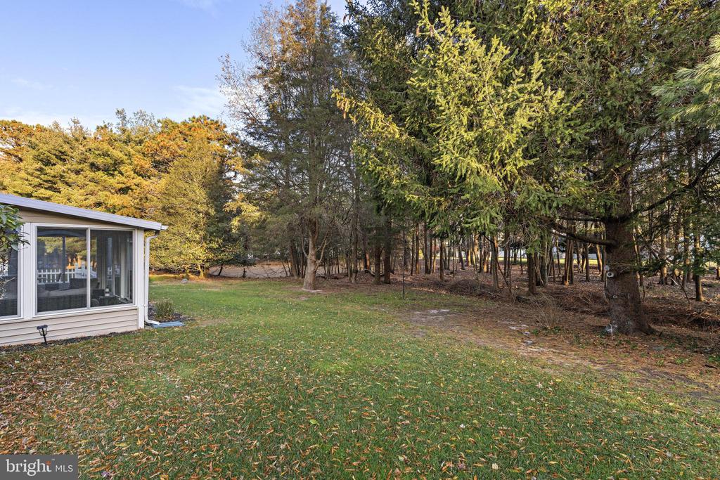 1988 BROOKDALE DRIVE