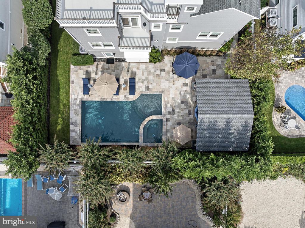 316 LIBERTY AVENUE