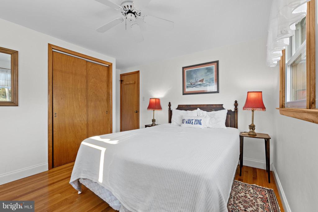 232 N 24TH STREET