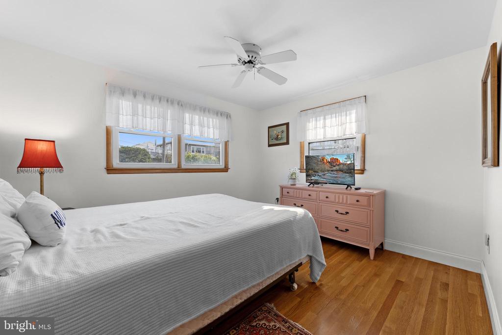 232 N 24TH STREET