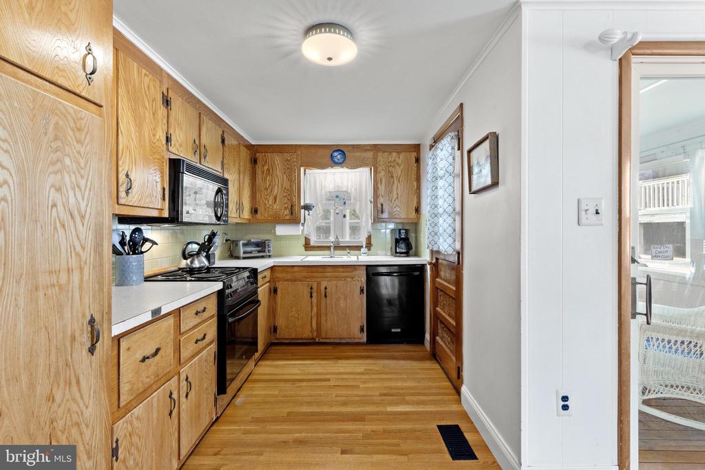 232 N 24TH STREET