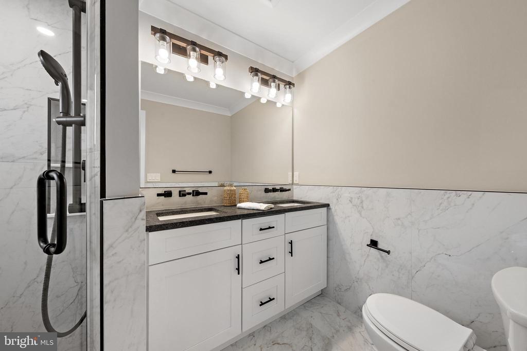 101 W 15TH STREET