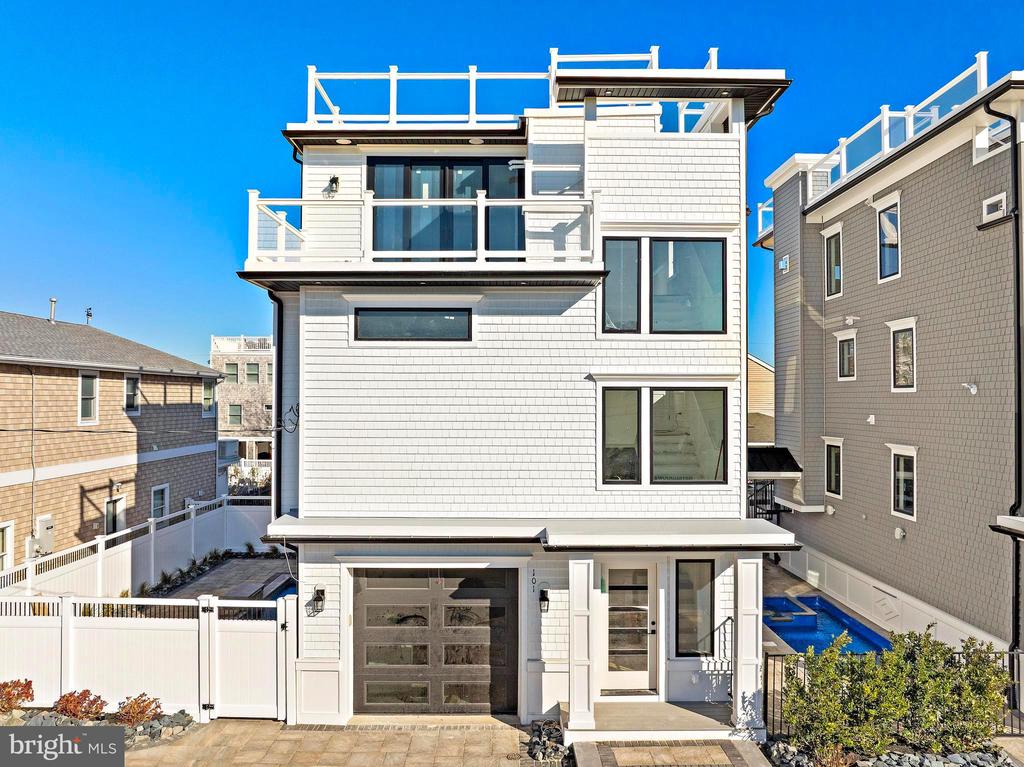 101 W 15TH STREET
