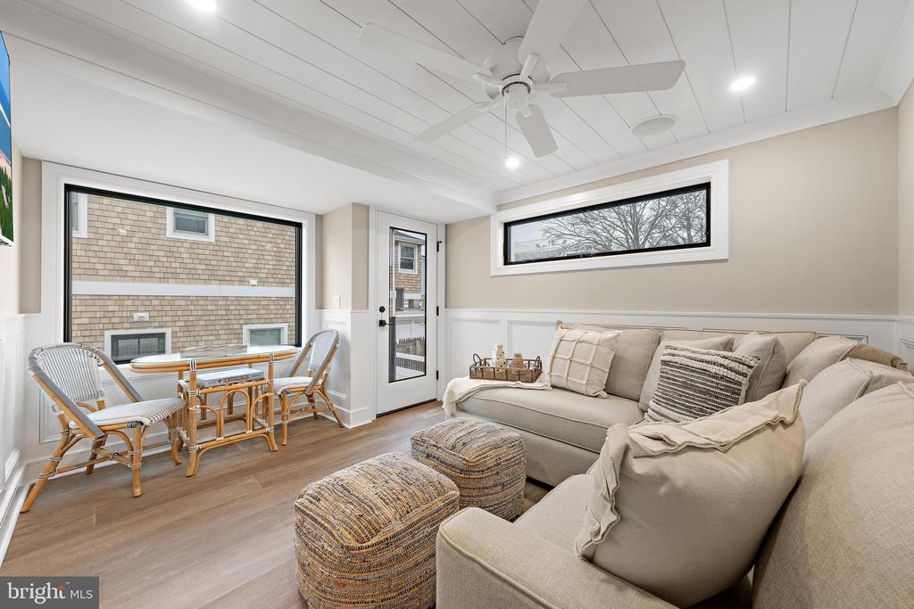 101 W 15TH STREET