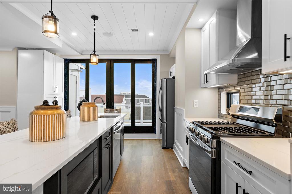 101 W 15TH STREET