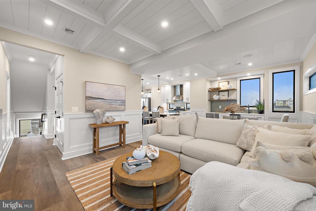 101 W 15TH STREET