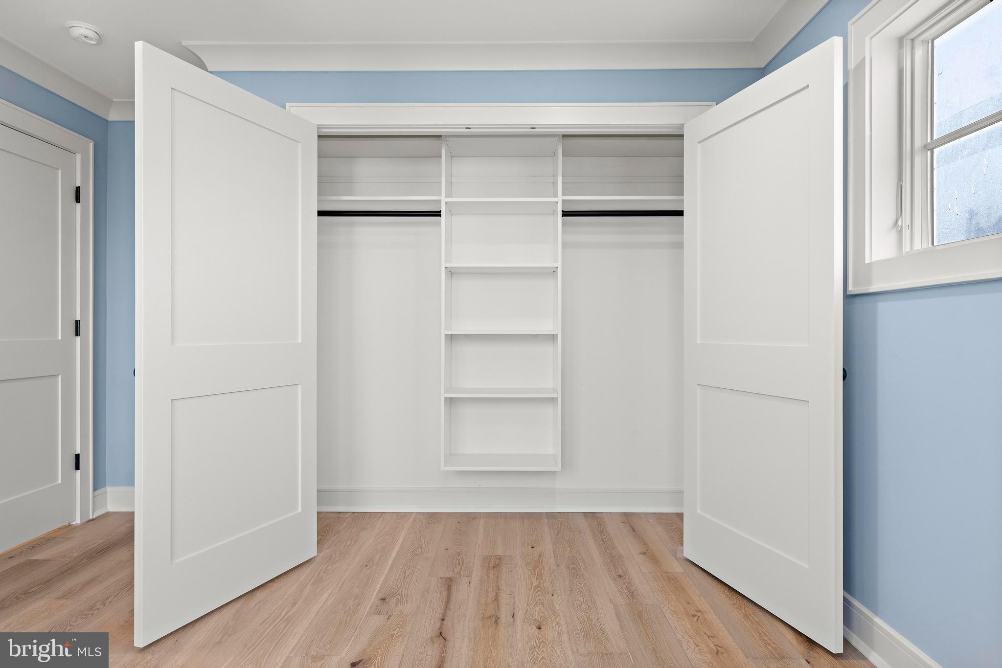 5004 OCEAN BOULEVARD