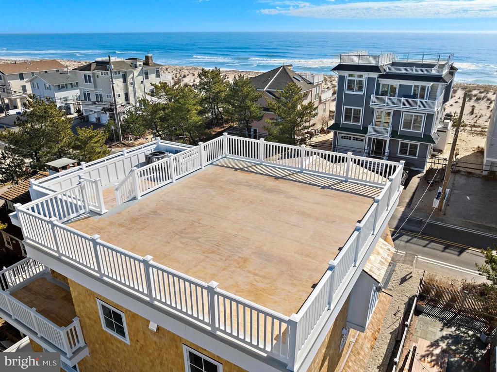 5004 OCEAN BOULEVARD