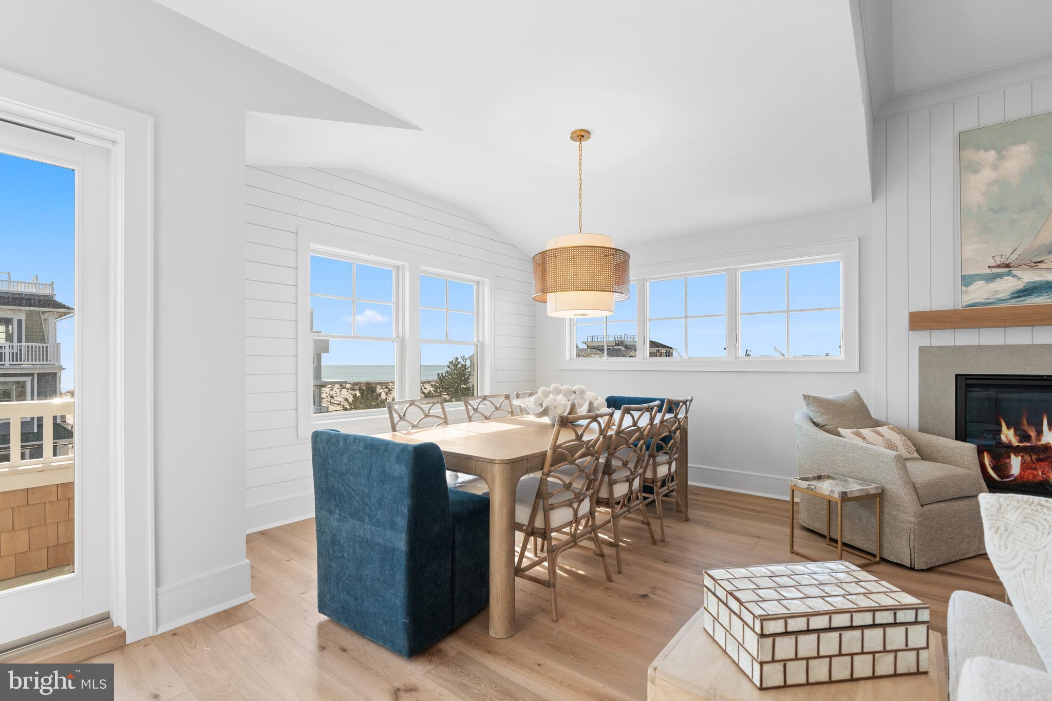 5004 OCEAN BOULEVARD