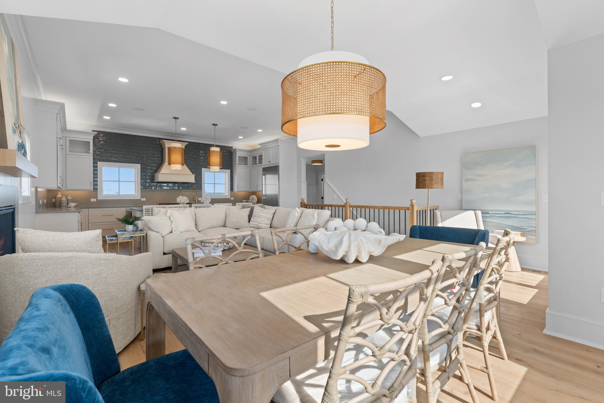 5004 OCEAN BOULEVARD